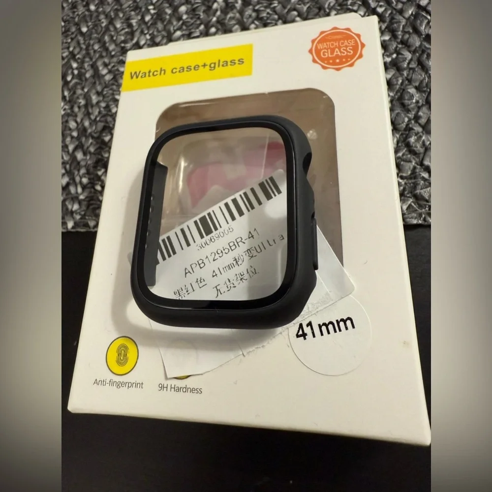 Spigen Rugged Apple watch protective case and 3 extra cases with tempered glass